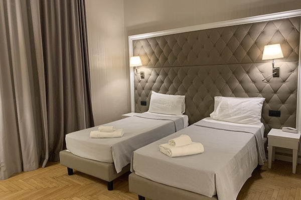 GRAND HOTEL & DES ANGLAIS - Sanremo (IM) Stile liberty a 200 metri dal mare