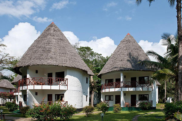 NEPTUNE VILLAGE BEACH RESORT & SPA - Diani Beach (Diani - Kenya) Sulla spiaggia bianchissima di Diani