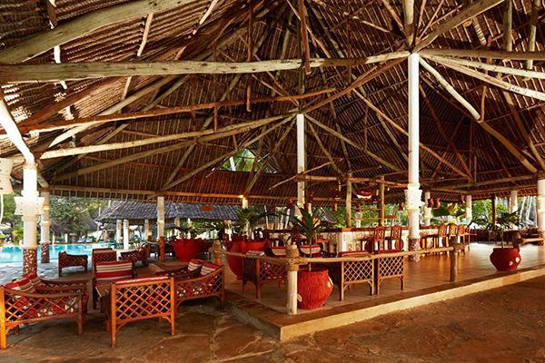NEPTUNE VILLAGE BEACH RESORT & SPA - Diani Beach (Diani - Kenya) Sulla spiaggia bianchissima di Diani