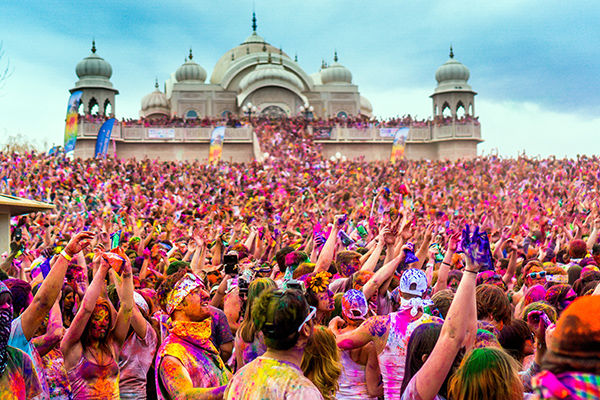Tra colori, tradizioni e spiritualità