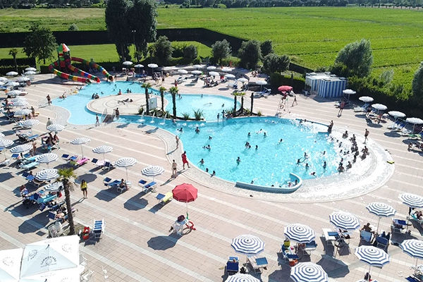 Camping fronte mare