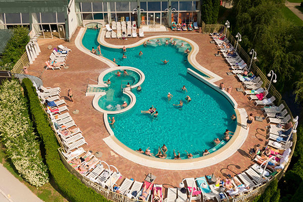 Hotel 3* a Topolšica, a 1 km dal centro della località, con area wellness di 200 mq, in mezza pensione