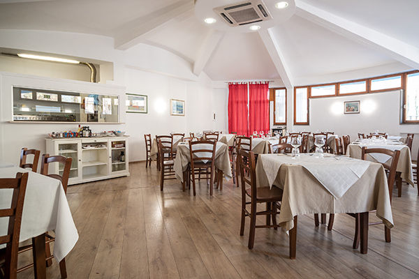 Moderno e funzionale, direttamente sul mare