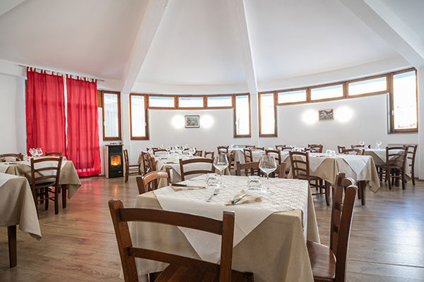 Moderno e funzionale, direttamente sul mare