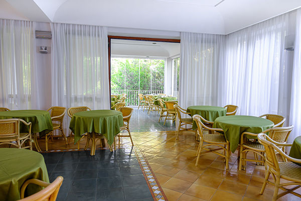 Oasi di benessere con spiaggia privata