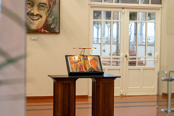 Tra le rocce millenarie della Costa Viola