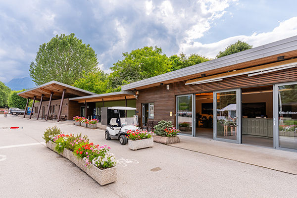 Sul Lago di Levico, immerso nella natura