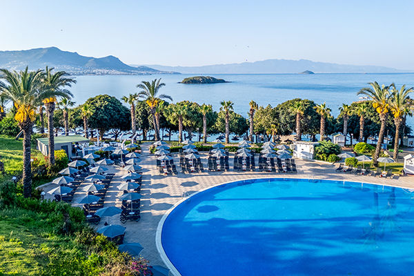 Dove il blu del mare incontra i tuoi sogni d'estate