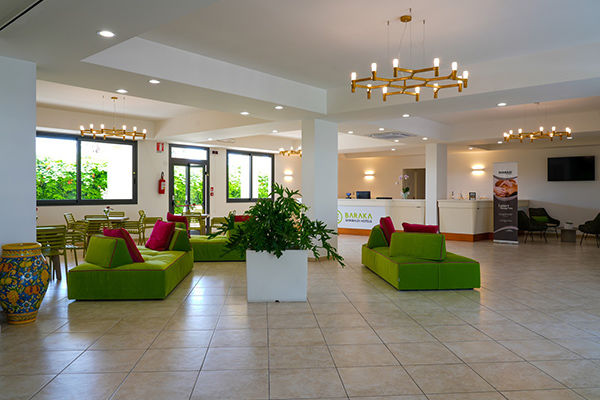 Sul Canale di Sicilia, a 500 metri dalla spiaggia