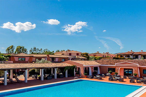 Immerso nel verde, sul Golfo di Orosei