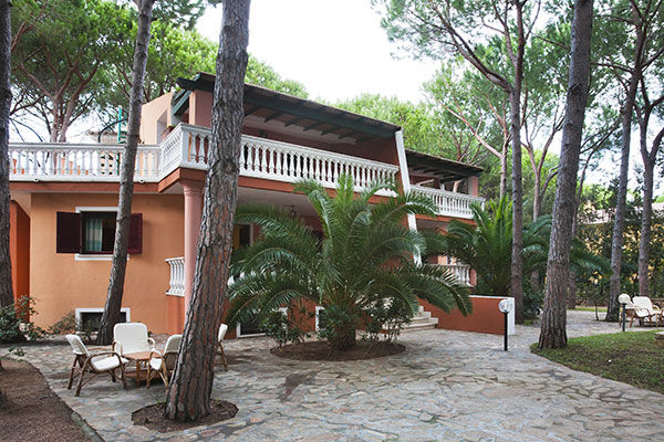 Immerso nel verde, sul Golfo di Orosei