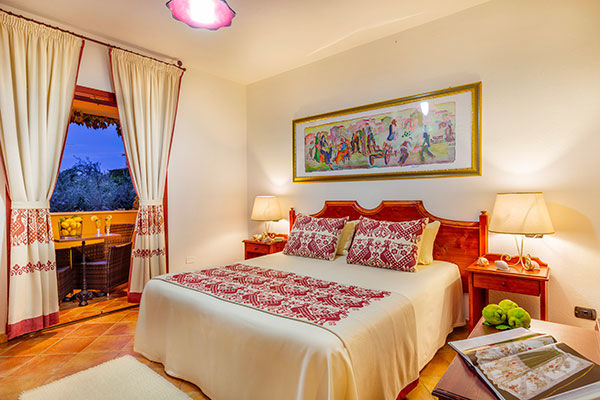 Immerso nel verde, sul Golfo di Orosei