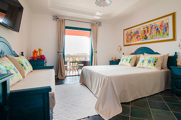 Immerso nel verde, sul Golfo di Orosei