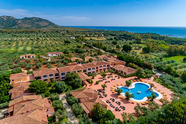 Immerso nel verde, sul Golfo di Orosei