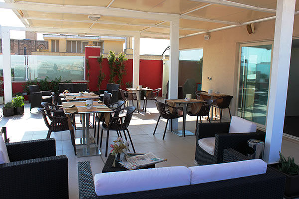 Posizione centrale, vicino al mare