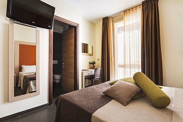 Posizione centrale, vicino al mare