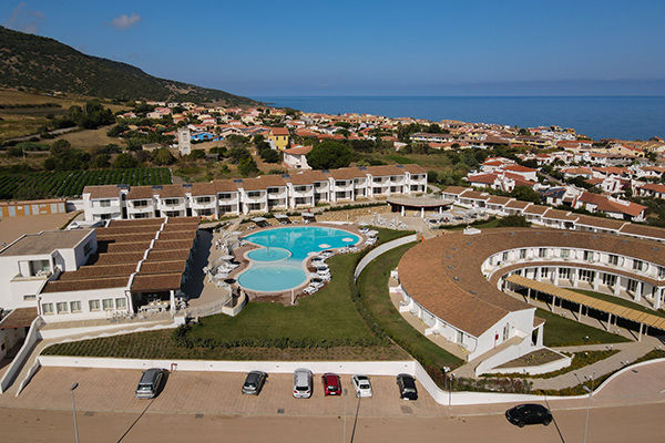 Elegante resort, con vista sul Golfo dell'Asinara
