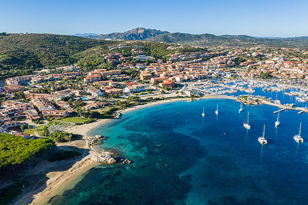 A 500 metri dal centro, con piscina
