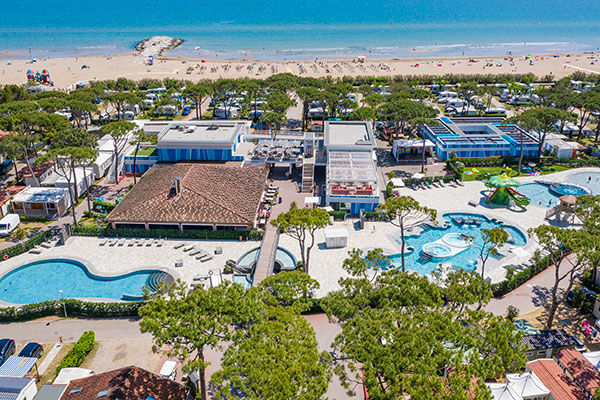 Area wellness di 1.840 mq e parco acquatico di 3.200 mq