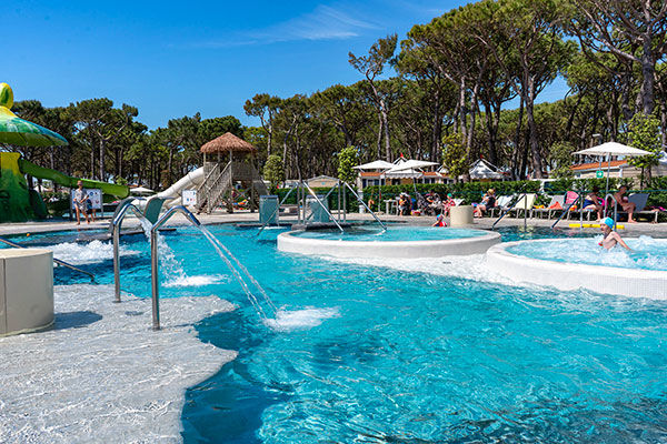 Area wellness di 1.840 mq e parco acquatico di 3.200 mq