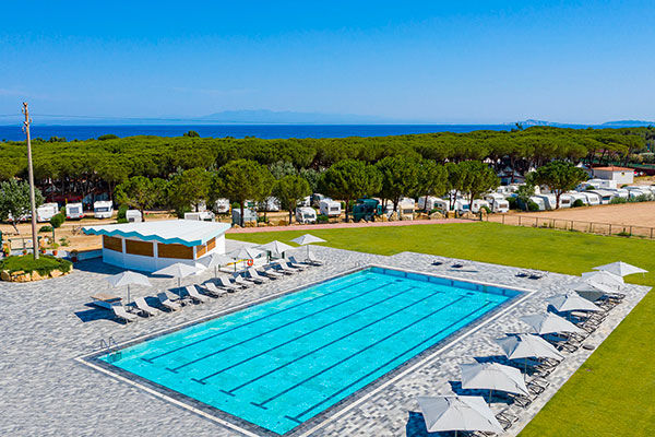 Parco acquatico di 13.000 mq