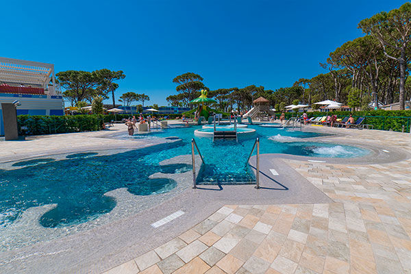 Area wellness di 1.840 mq e parco acquatico di 3.200 mq