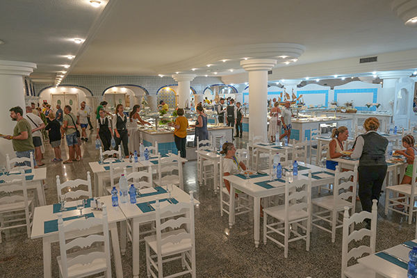 A 250 metri dalla spiaggia