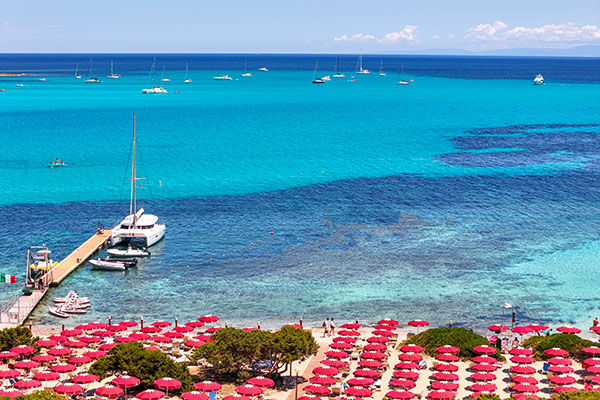 A 200 metri dalla spiaggia 