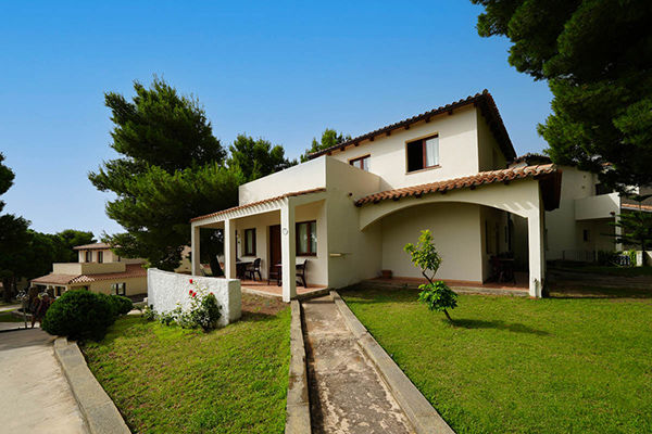 A 800 metri dalla spiaggia, navetta inclusa