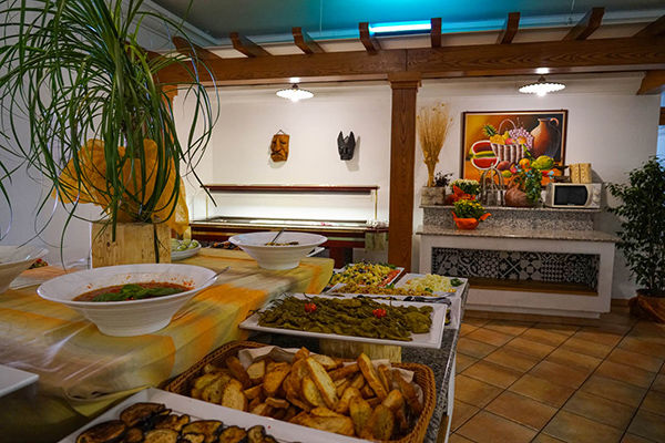 A 800 metri dalla spiaggia, navetta inclusa