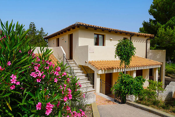 A 800 metri dalla spiaggia, navetta inclusa