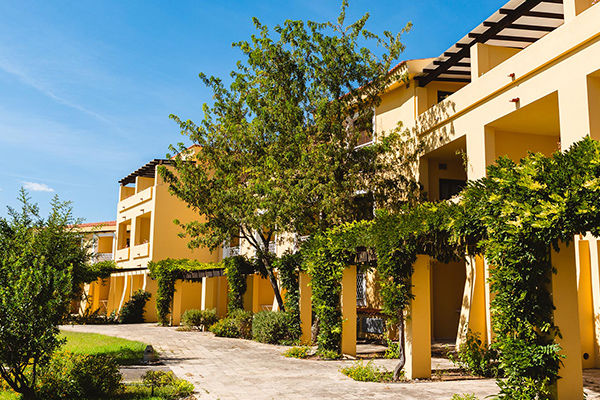 Sulla lunga spiaggia di sabbia finissima