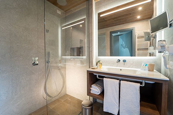 L’emozione di toccare il cielo con un dito 