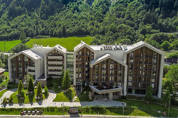 L’emozione di toccare il cielo con un dito 