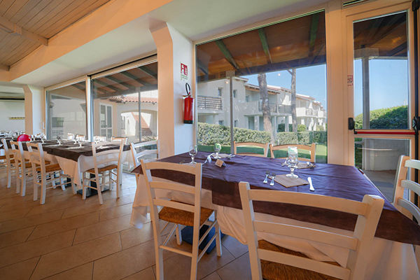 Costa Smeralda low budget