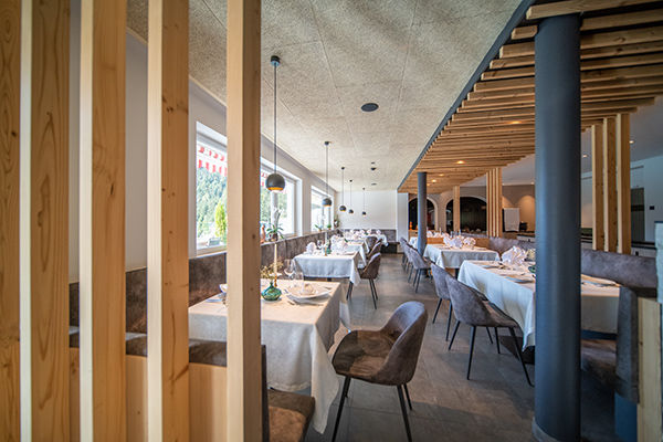 Sci e wellness a 100 metri dal Lago di Valdaora