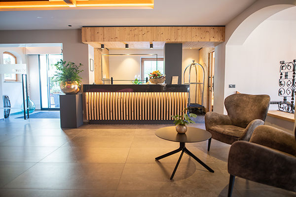 Sci e wellness a 100 metri dal Lago di Valdaora