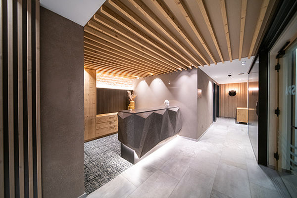 Sci e wellness a 100 metri dal Lago di Valdaora