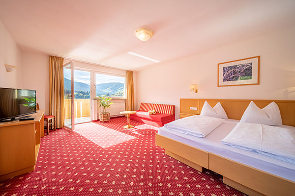 Sci e wellness a 100 metri dal Lago di Valdaora