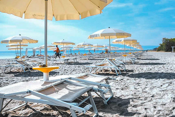 A 200 metri dalla spiaggia