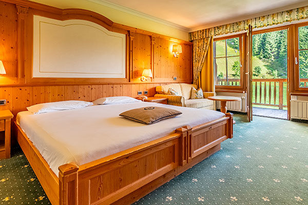 Alle pendici del Sassongher