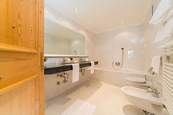 Alle pendici del Sassongher