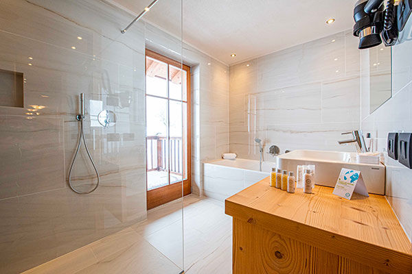 Alle pendici del Sassongher