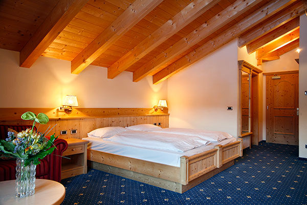 Alle pendici del Sassongher