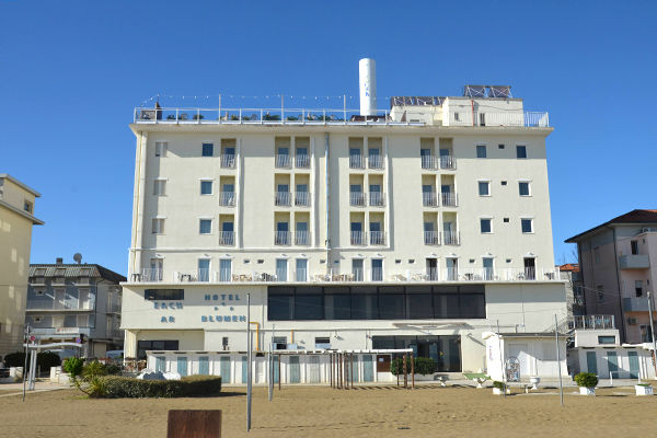 Direttamente sul lungomare