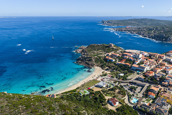 A 1 km dalla spiaggia di Rena Bianca