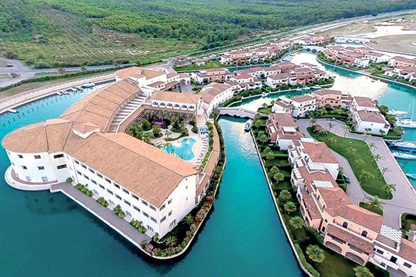 Spiaggia privata a 300 metri