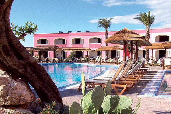 A 400 metri dalla spiaggia