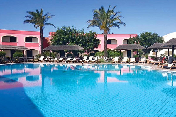 A 400 metri dalla spiaggia