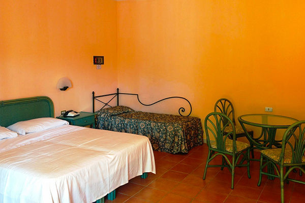 Mare cristallino e panorama incantevole